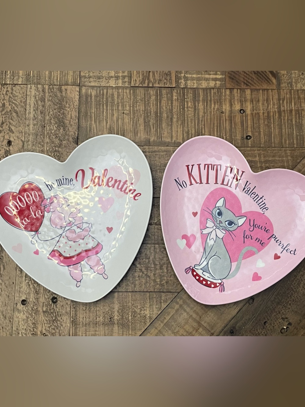Pottery Barn Kids White Heart-Shaped Melamine Plate